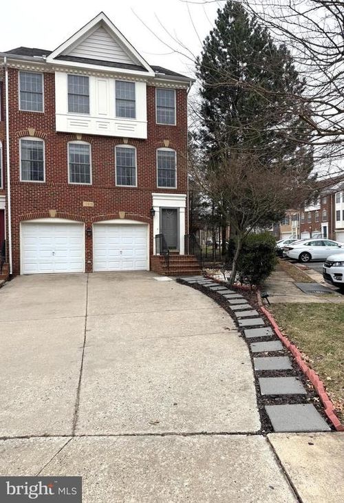 12915 Starters Ln, FAIRFAX, VA, 22033-2021 | Card Image