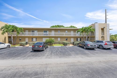 208-415 Us Highway 1, North Palm Beach, FL, 33408 | Card Image