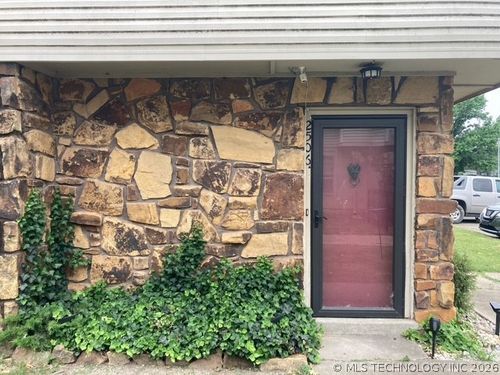 2506-6607 Zunis Ave, Tulsa, OK, 74136-1179 | Card Image