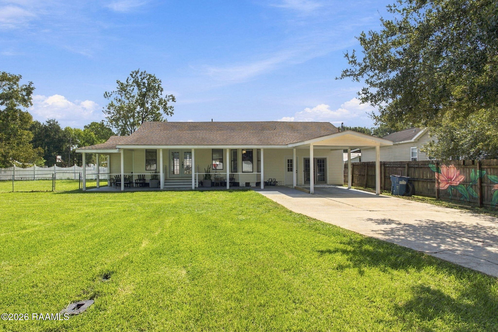 Residential in Jennings