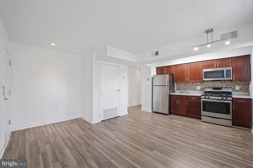 apt-203-2900 Pomeroy Rd Se, WASHINGTON, DC, 20020-5955 | Card Image