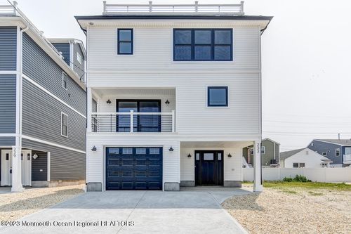 233 Dewey Drive, Ortley Beach, NJ, 08751 | Card Image