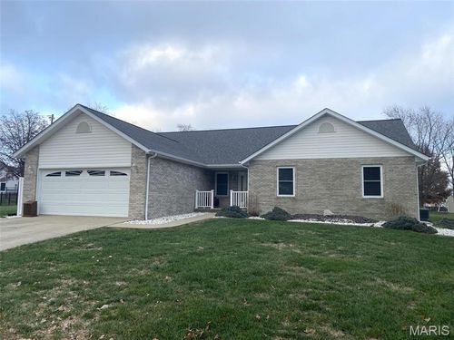 629 Christopher Ln, New Baden, IL, 62265-2002 | Card Image