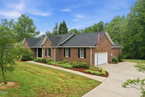 2232 Saint Bride Ct, Mebane, NC, 27302-9752 | Card Image