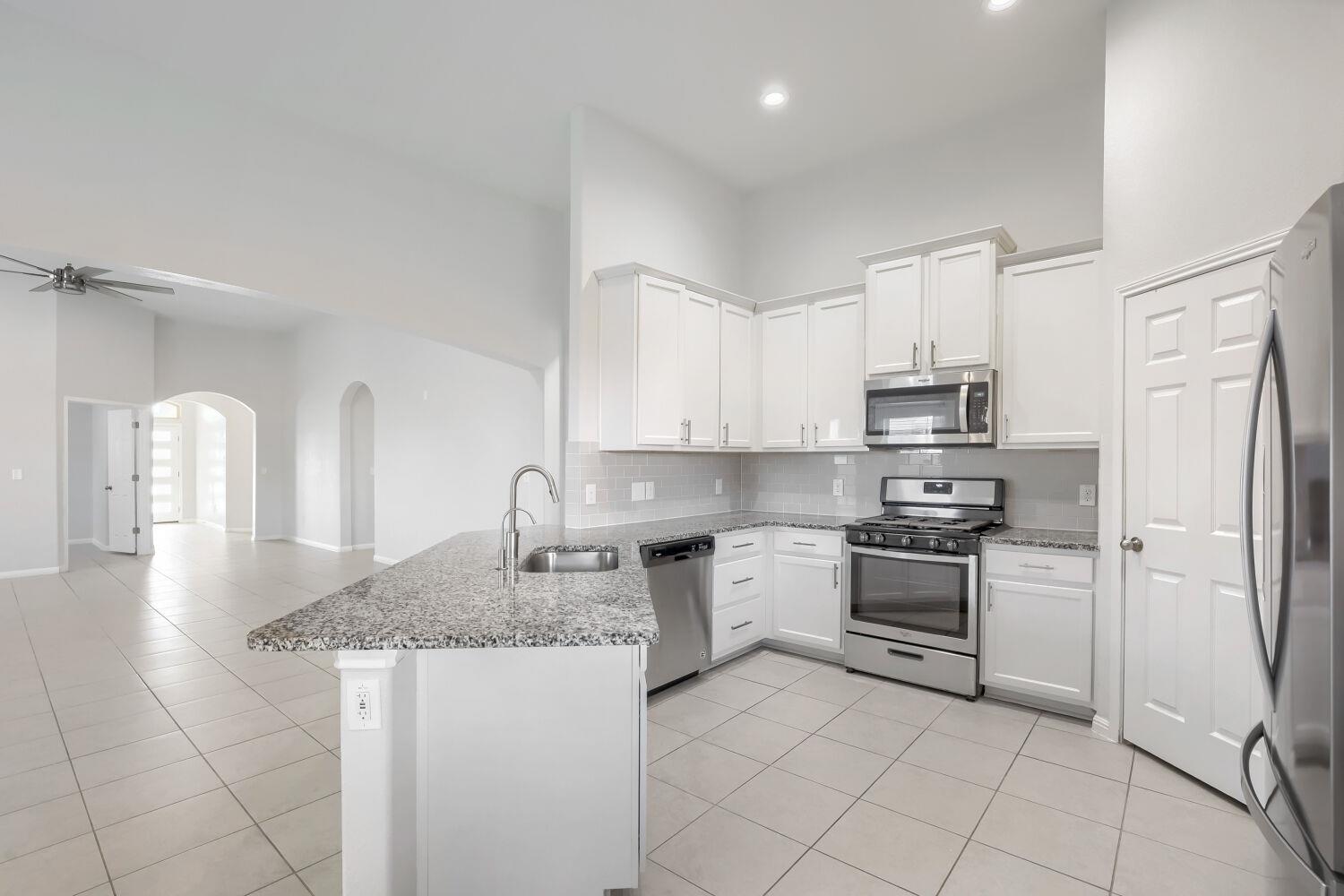 Residential Lease in Leander 5