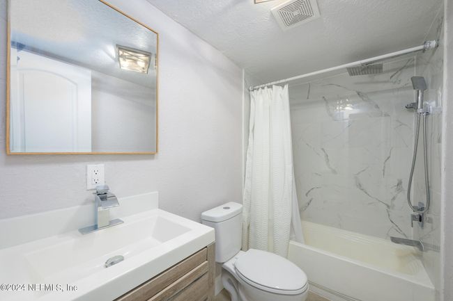 101 Tall Pine Trl, House other with 3 bedrooms, 2 bathrooms and null parking in SATSUMA FL | Image 17