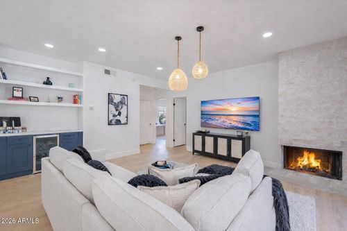 1057-11333 N 92nd St, Scottsdale, AZ, 85260-6106 | Card Image