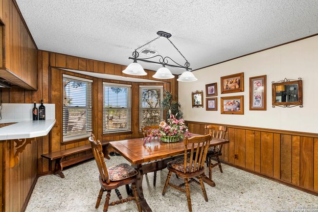 4521 Fm 1283, Home with 3 bedrooms, 2 bathrooms and null parking in Pipe Creek TX | Image 6