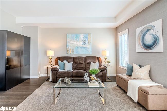 7787 Hanniwell St, House other with 3 bedrooms, 3 bathrooms and 8 parking in Niagara Falls ON | Image 10