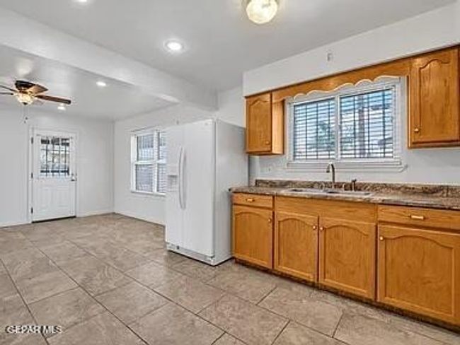 kitchen 4 | Image 12