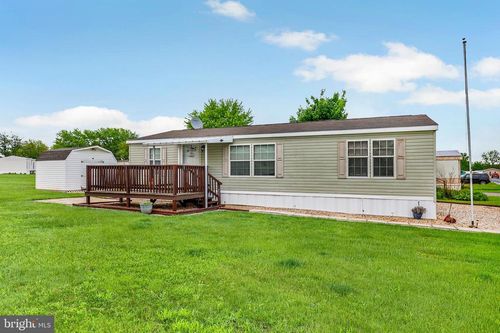 120 Amy Ln, NEW OXFORD, PA, 17350-9438 | Card Image