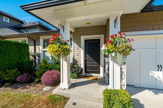 38 - 19452 Fraser Way, Townhouse with 3 bedrooms, 2 bathrooms and 4 parking in Pitt Meadows BC | Image 3