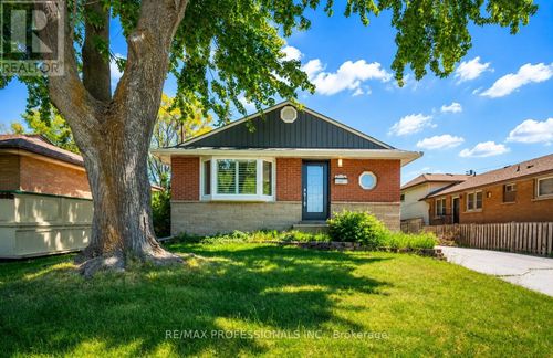 bsmt-1327 Royal Drive, Burlington (Mountainside), ON, L7P2G7 | Card Image