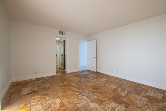 APT-1134 - 122 Lakeshore Dr, Condo with 2 bedrooms, 2 bathrooms and null parking in North Palm Beach FL | Image 48