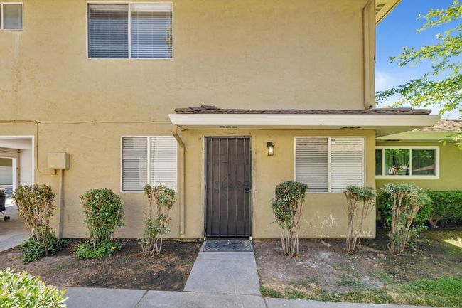 APT-3 - 832 Gilchrist Dr, Townhouse with 2 bedrooms, 1 bathrooms and 2 parking in San Jose CA | Image 29