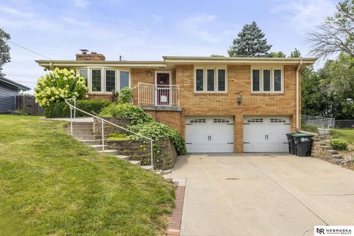 618 S 113th Ave, Omaha, NE, 68154-3324 | Card Image