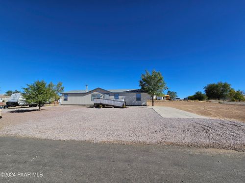 745 Sharon Road, Chino Valley, AZ, 86323 | Card Image