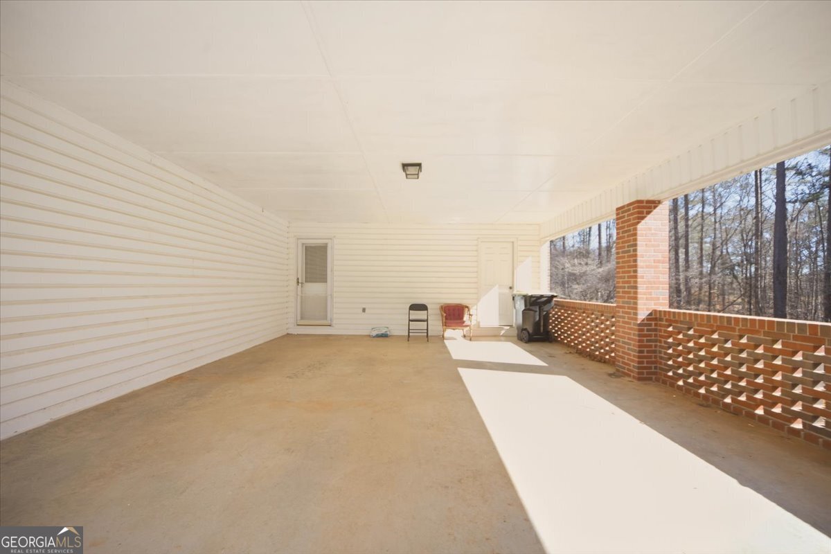Residential in Social Circle 5
