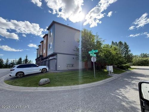 17-11470 Moonrise Ridge Pl, Anchorage, AK, 99516-1602 | Card Image