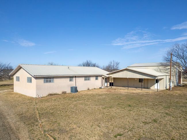 155 Lakeview Dr, House other with 3 bedrooms, 2 bathrooms and null parking in Coleman TX | Image 9