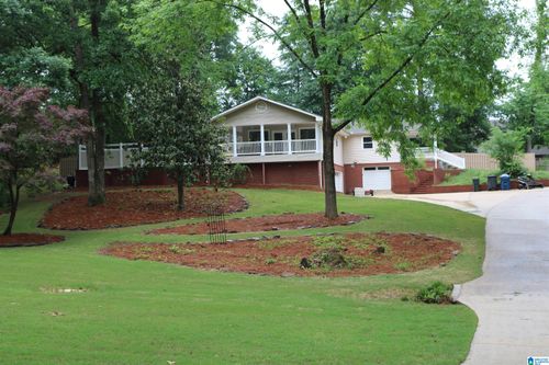 3424 Ridgedale Dr, Vestavia, AL, 35243-4401 | Card Image