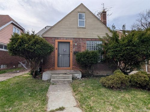 5575 Buckingham Ave, Detroit, MI, 48224-3254 | Card Image