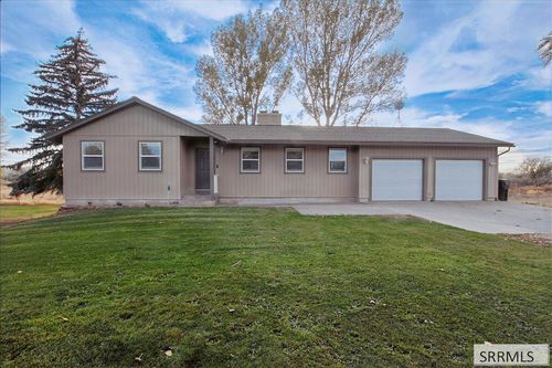 42 S 200 E, Blackfoot, ID, 83221 | Card Image