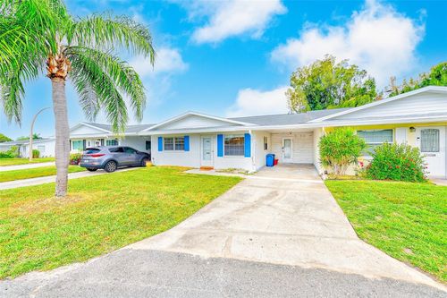 4995 Trillium Ct N, Pinellas Park, FL, 33782-3525 | Card Image