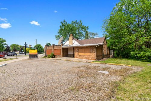 21090 Goddard Rd, Taylor, MI, 48180-4355 | Card Image