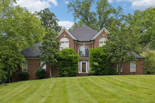 9534 Thoroughbred Way, Brentwood, TN, 37027-8922 | Card Image