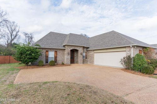 2015 E Ridge Circle, Madison, MS, 39110 | Card Image