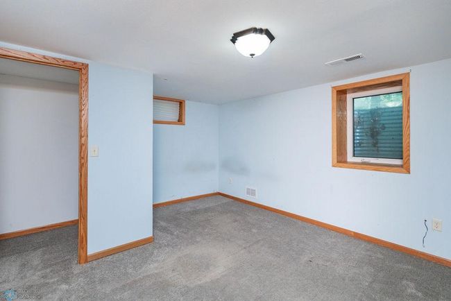 69172(33of40).jpg | Image 33