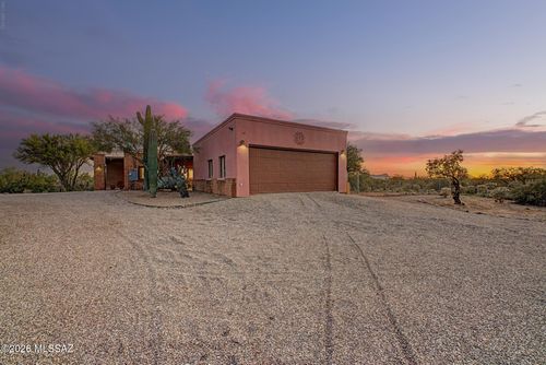 10301 N Camino De Oeste, Tucson, AZ, 85742-9191 | Card Image