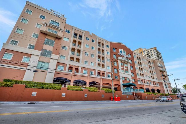 APT-305 - 2280 Sw 32 Nd Ave, Condo with 2 bedrooms, 2 bathrooms and null parking in Miami FL | Image 25