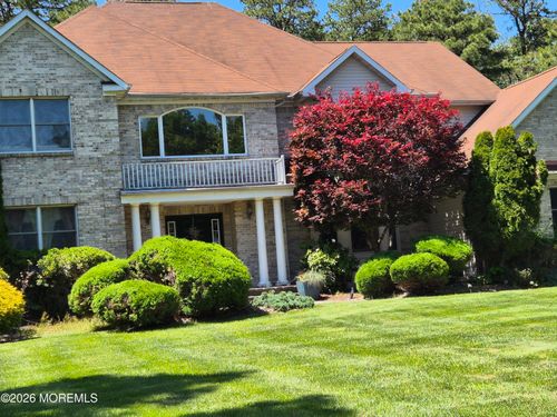 4 Biscayne Ct, Jackson, NJ, 08527-3352 | Card Image
