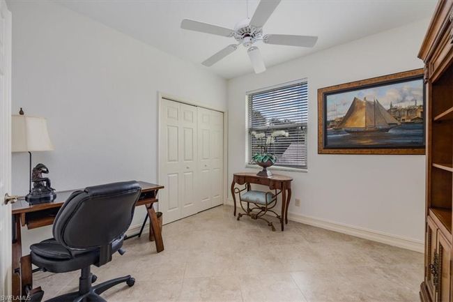 Office space with ceiling fan | Image 21
