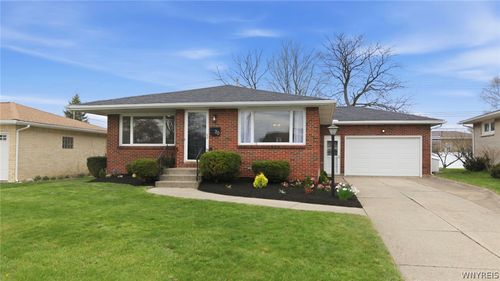 70 Mckenzie Court, Cheektowaga, NY, 14227 | Card Image