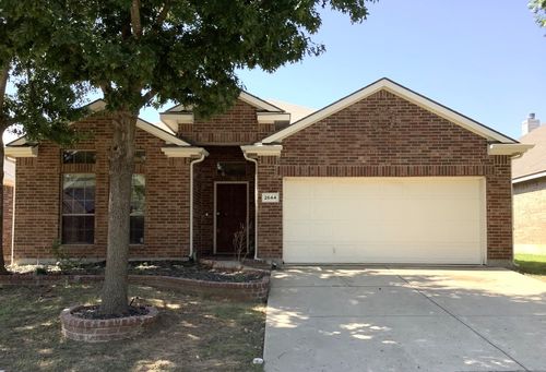 2644 Twinflower Dr, Fort Worth, TX, 76244-5584 | Card Image