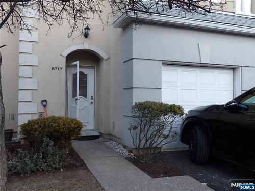 8717 Brittany Dr, Wayne, NJ, 07470-8506 | Card Image