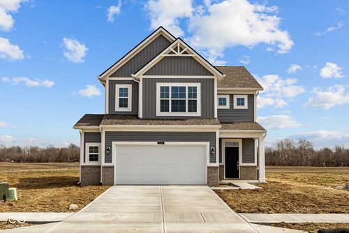 2310 Marjorie Way, Shelbyville, IN, 46176-7071 | Card Image