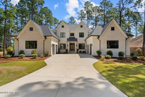16 Masters Rdg, Southern Pines, NC, 28387-2970 | Card Image