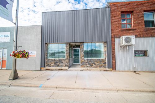 80 E Main Street, Lewiston, MN, 55952 | Card Image