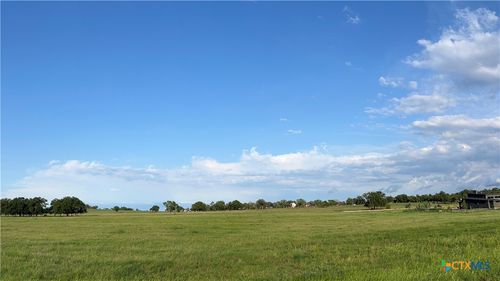 1408 Countryside Bnd, Fredericksburg, TX, 78624-9757 | Card Image