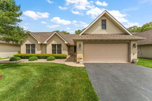 1138 Cherrywood Ln, Schererville, IN, 46375 | Card Image