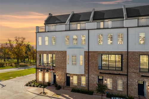 4618 Greenboro Ln, Dallas, TX, 75219-4156 | Card Image