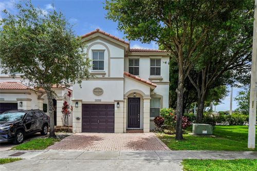 10709 Nw 81st Ln, Doral, FL, 33178-6049 | Card Image