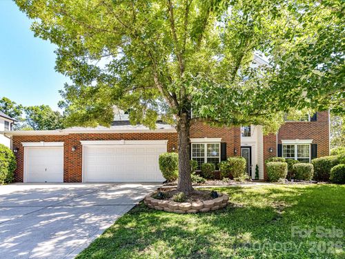 1788 Oakmont Dr, Denver, NC, 28037-7585 | Card Image