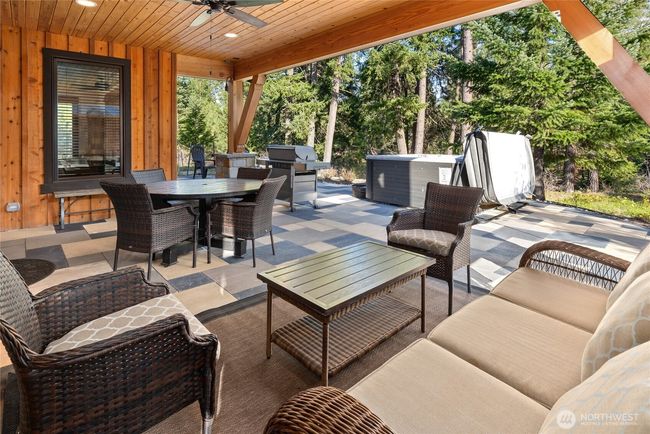 170 Rinky Dink Ln, House other with 5 bedrooms, 4 bathrooms and 3 parking in Cle Elum WA | Image 12