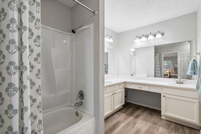 31311 N Head Dr, House other with 3 bedrooms, 2 bathrooms and 2 parking in Spring TX | Image 19