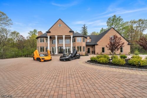 19 Amira Ln, Kinnelon, NJ, 07405-2958 | Card Image